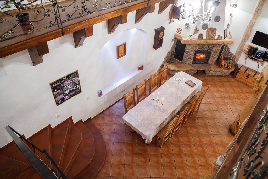 Karalinski Falvarok Tyzengauza Hotel Korolino  Room photo